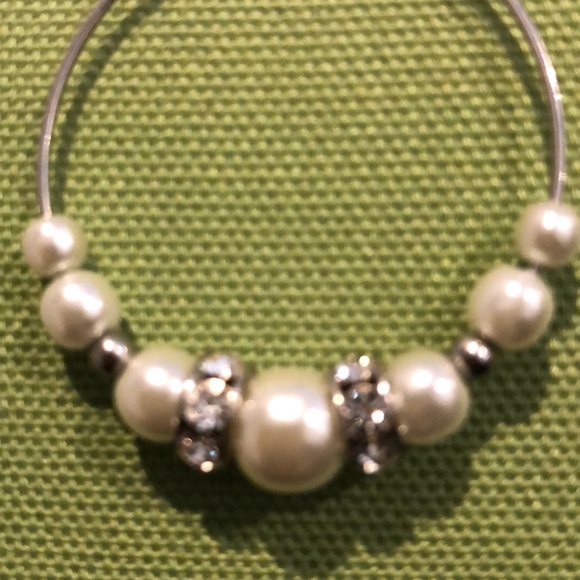 Silver hoops with pearls and rhinestones. - Picture 2 of 4